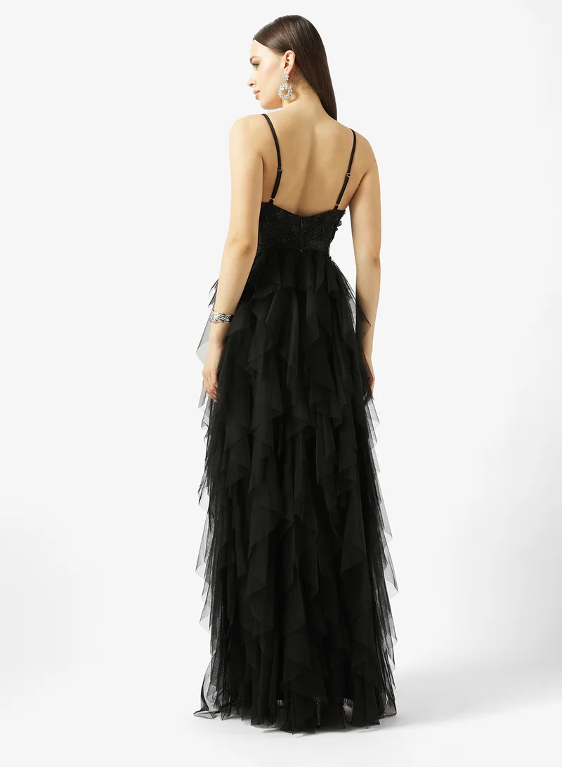 ايلا ليمتد اديشن فستان بحمالات مكشكش